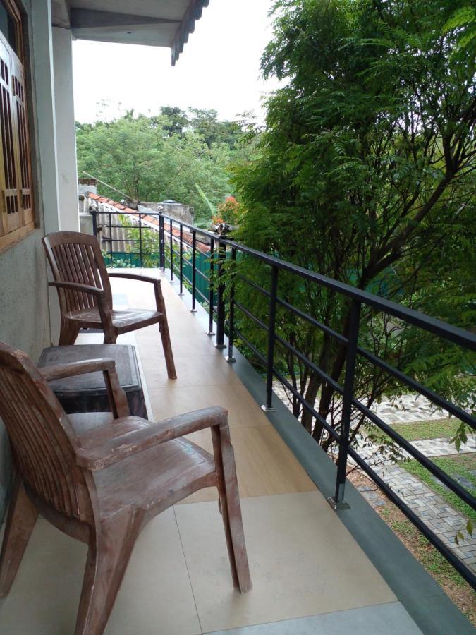 Thomasha Homestay Wellawaya Exteriör bild